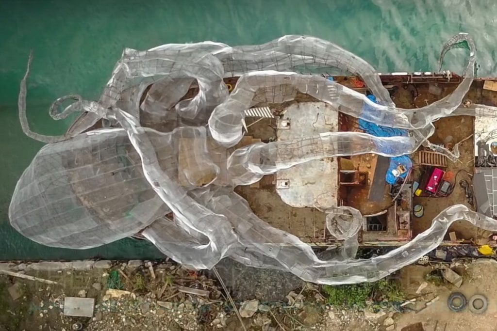 YO-44 aka Kodiak Queen: Richard Branson to sink WWII ship that