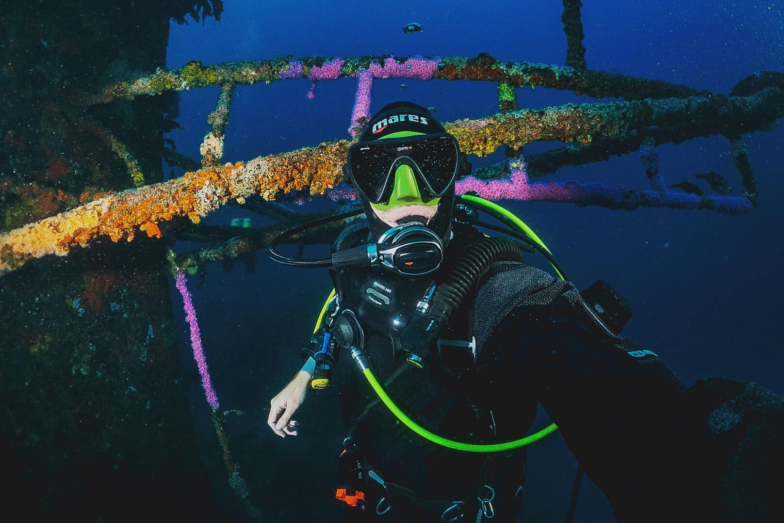 Underwater Selfie Telegraph